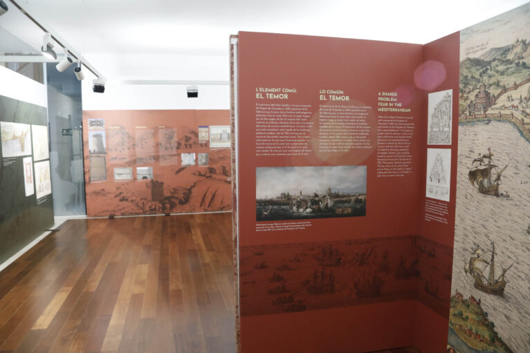 Exposición 'De temor i seda, les talaies de la Costa' (3)