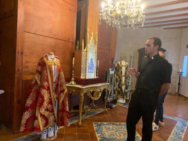 Museo sacro en la Iglesia San Bartolomé de Xàbia (1)