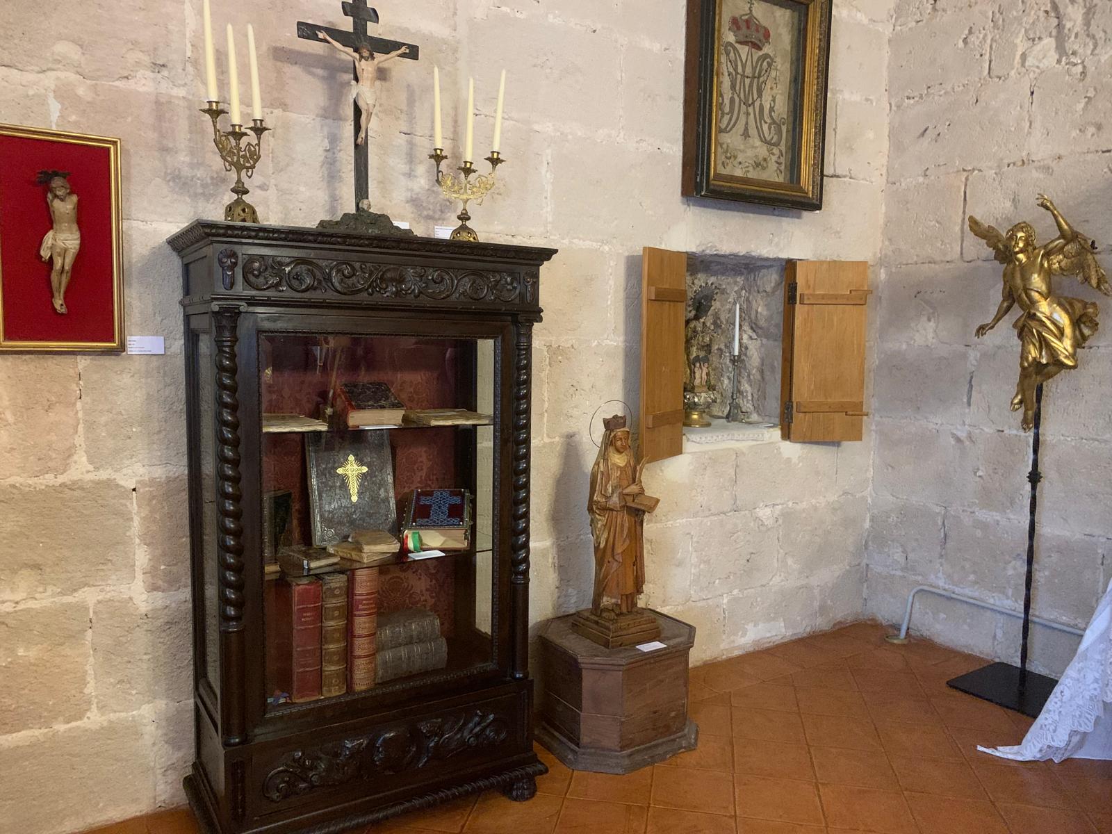 Museo sacro en la Iglesia San Bartolomé de Xàbia (7)