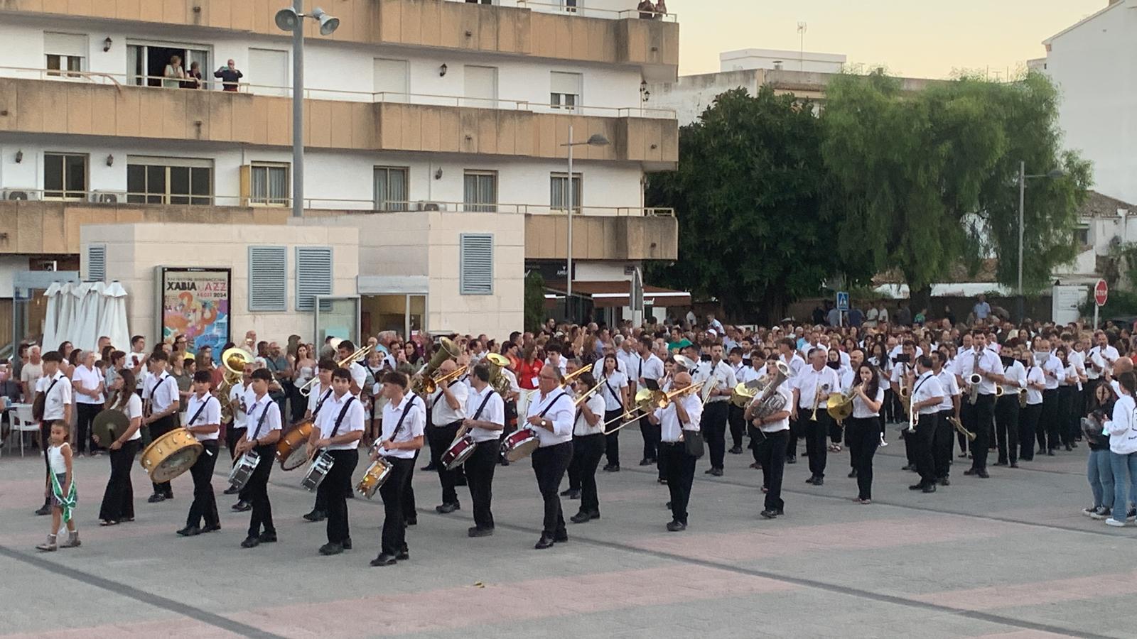 Banda de Xàbia en el 60 aniversario (10)