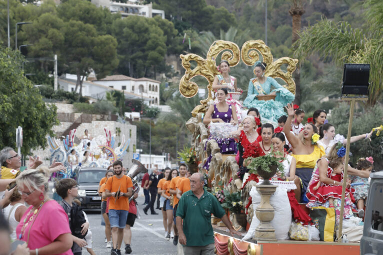 Carrozas Fiestas de Loreto 2024 (44)