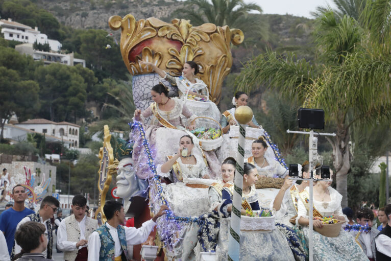 Carrozas Fiestas de Loreto 2024 (52)