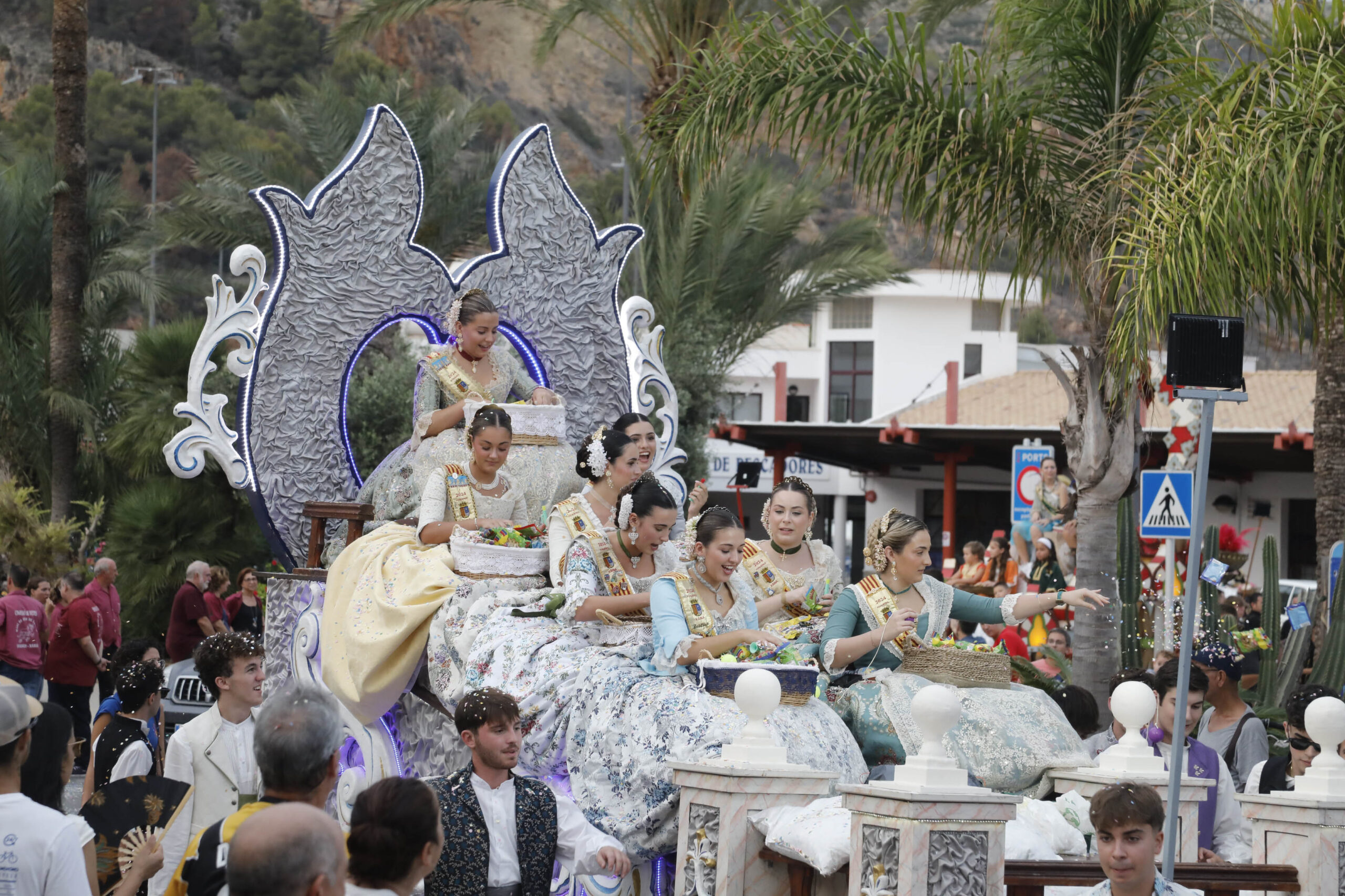 Carrozas Fiestas de Loreto 2024 (58)