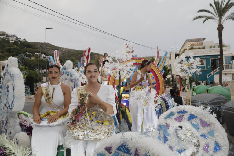 Mayoralesas 2024 en las carrozas Fiestas de Loreto 2024