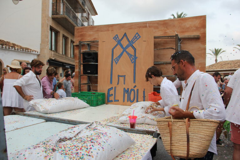 Desfile Carrozas Loreto 2024 (13)