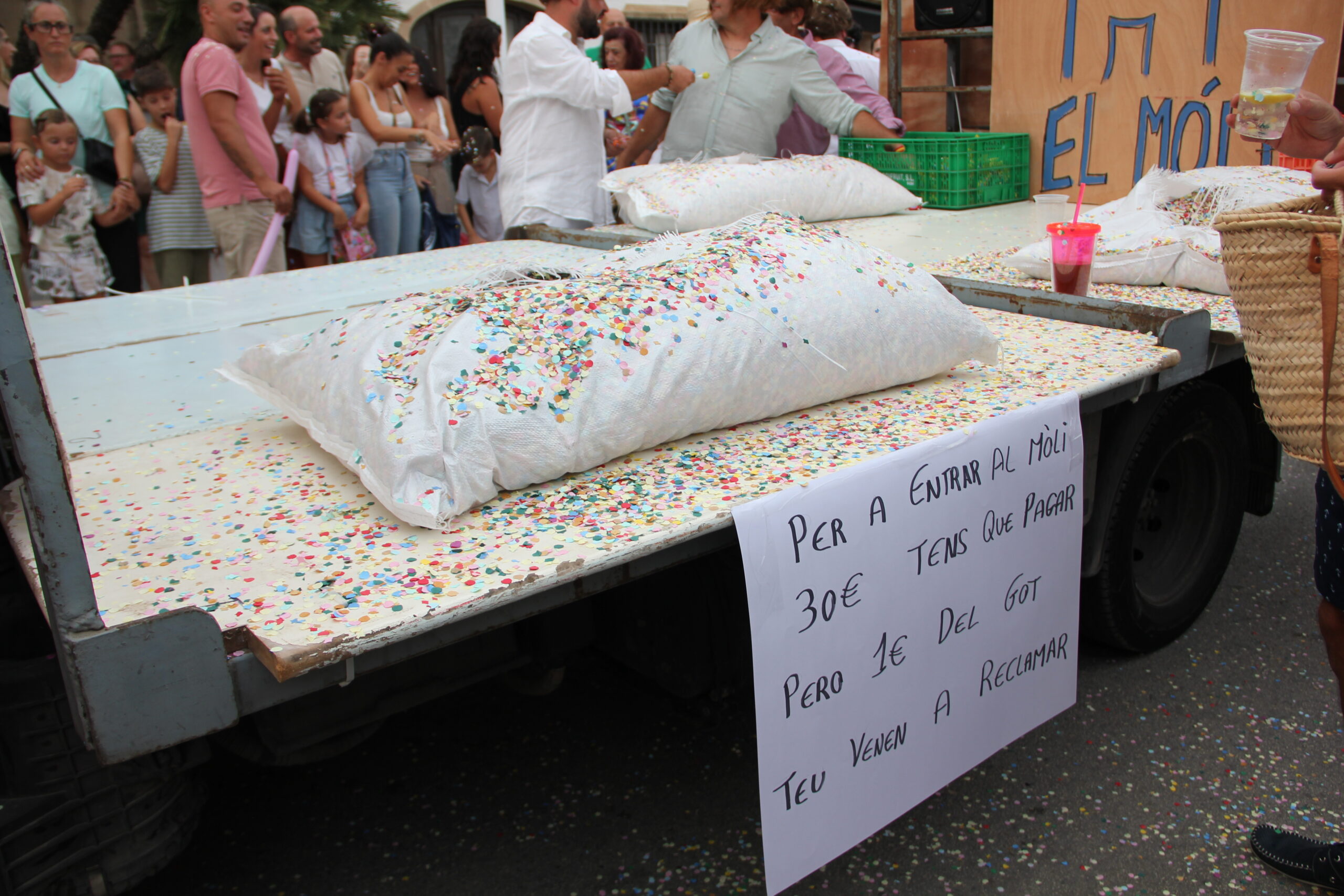 Desfile Carrozas Loreto 2024 (14)