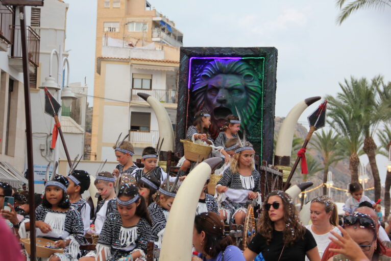 Desfile Carrozas Loreto 2024 (28)