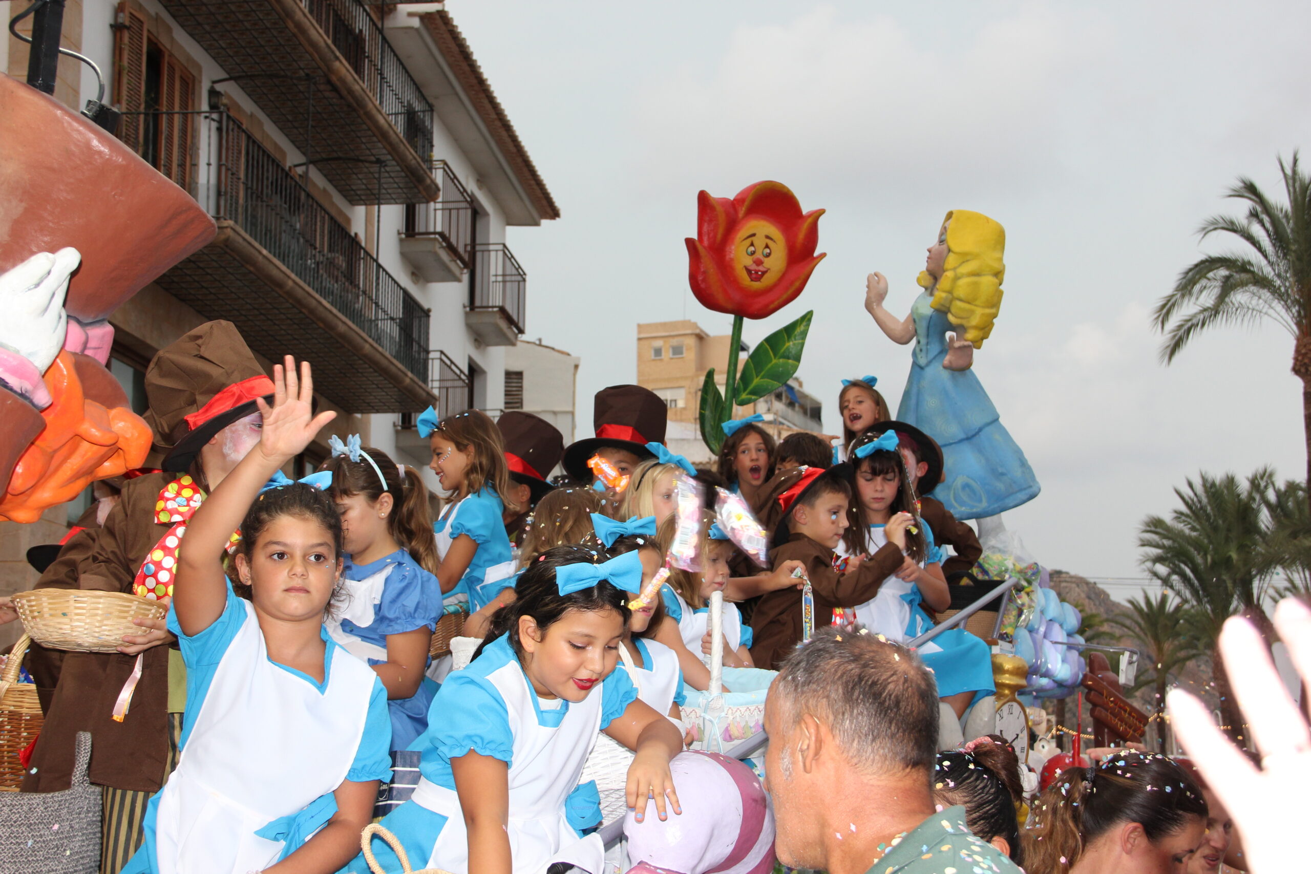 Desfile Carrozas Loreto 2024 (32)