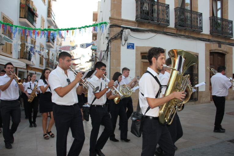 Encuentro comarcal de Bandas de Musica en el 60 aniversario de la banda de Xàbia (59)