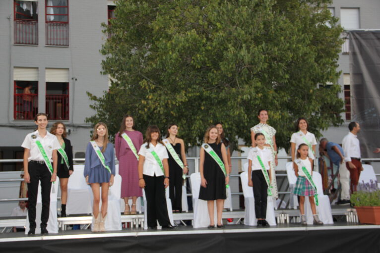 Las Musas de la Banda de Xàbia en el acto institucional de los 60 años del Centre artístic Musical de Xàbia