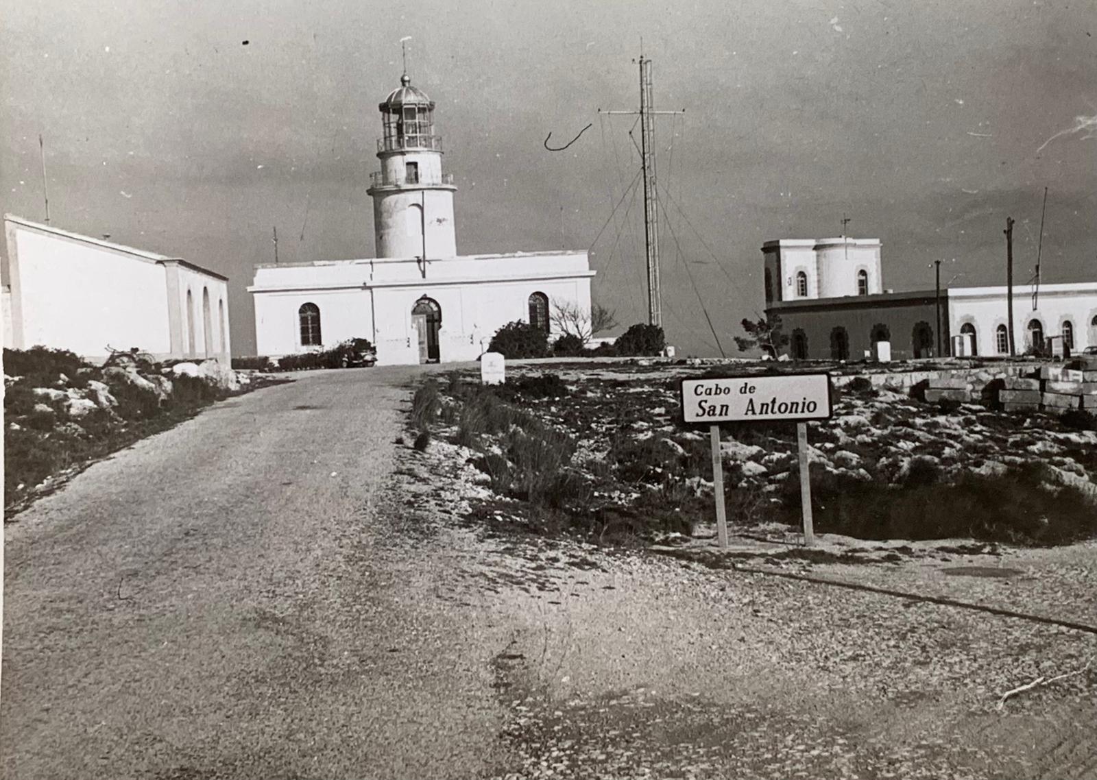 Faro del Cabo san Antonio en los años 40