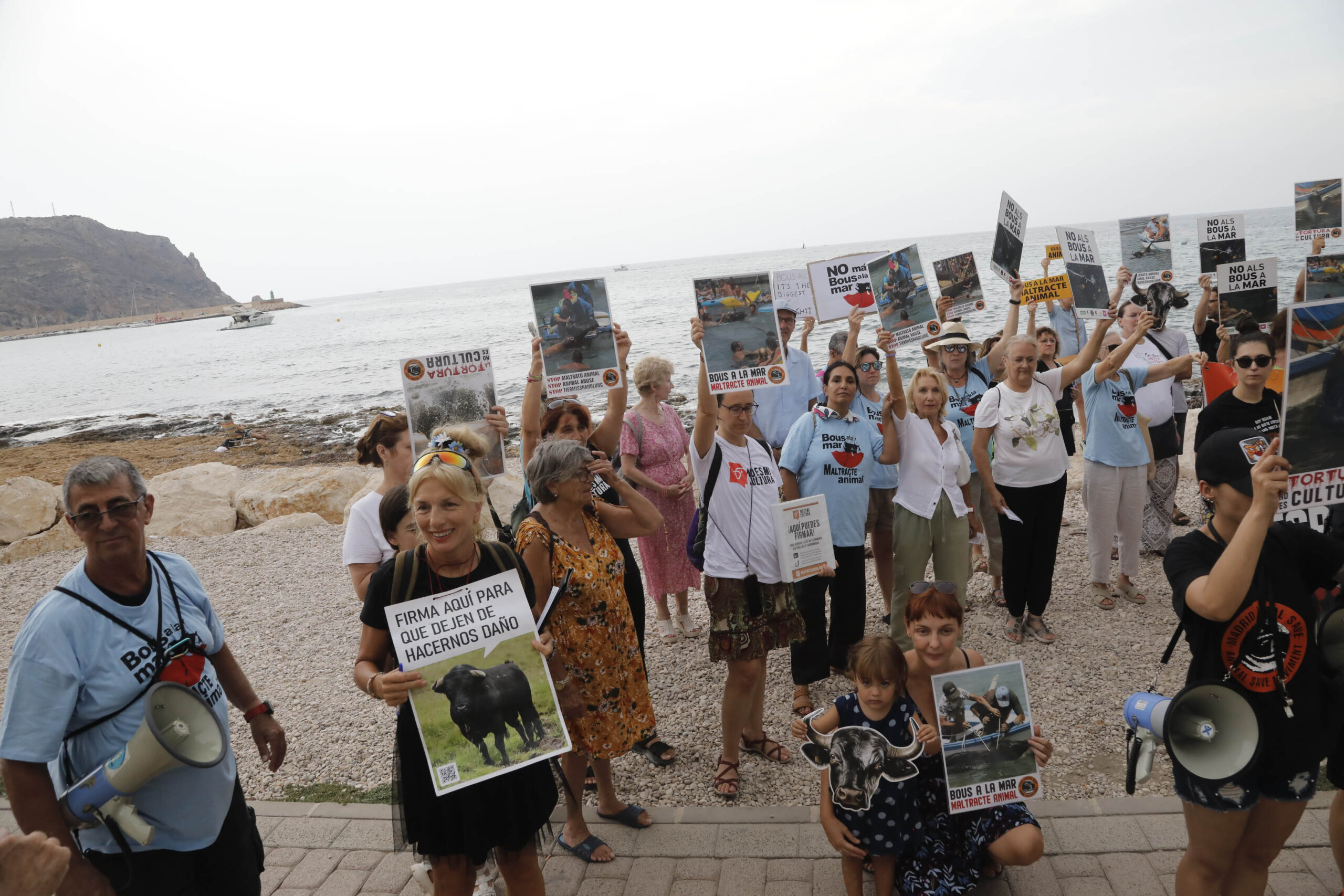 Manifestación antitaurina en Xàbia (12)