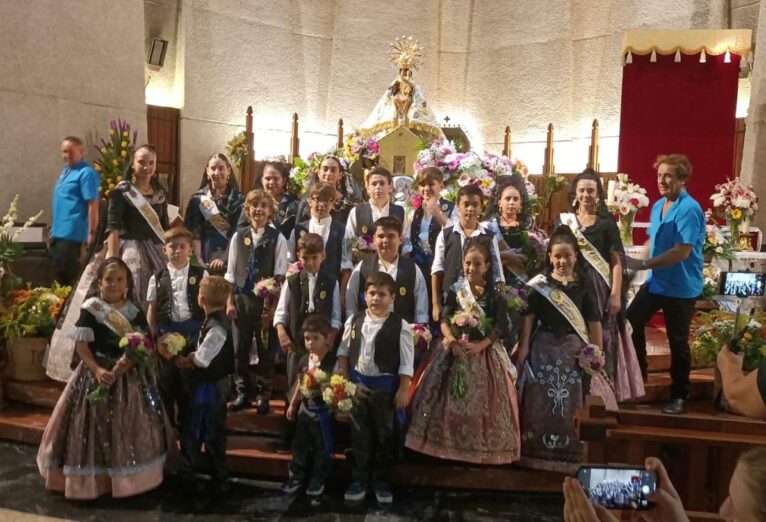 Ofrenda de Flores a la Virgen de Loreto (12)