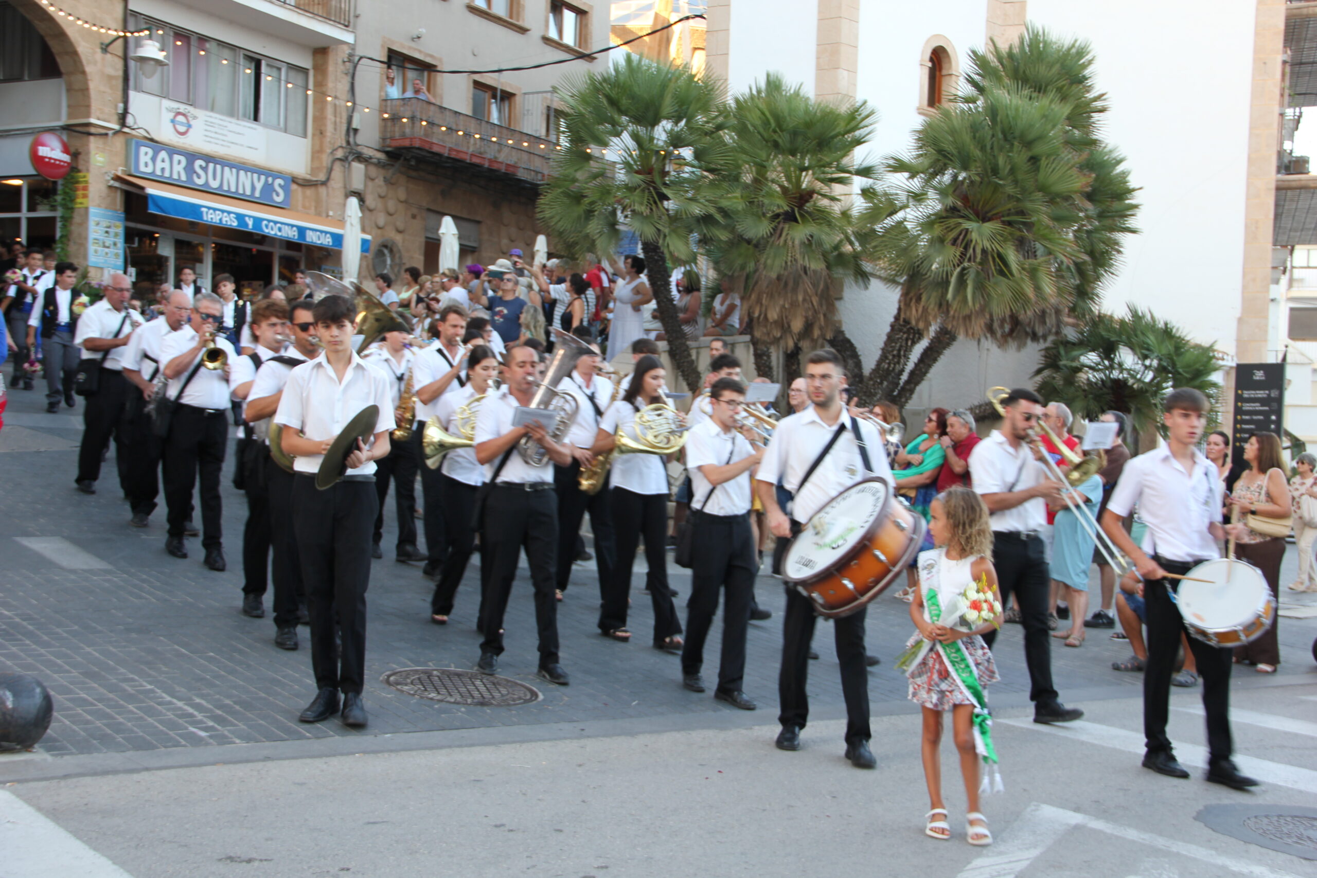 Ofrenda de Flores en honor a la Mare de Déu de Loreto de Xàbia (38)