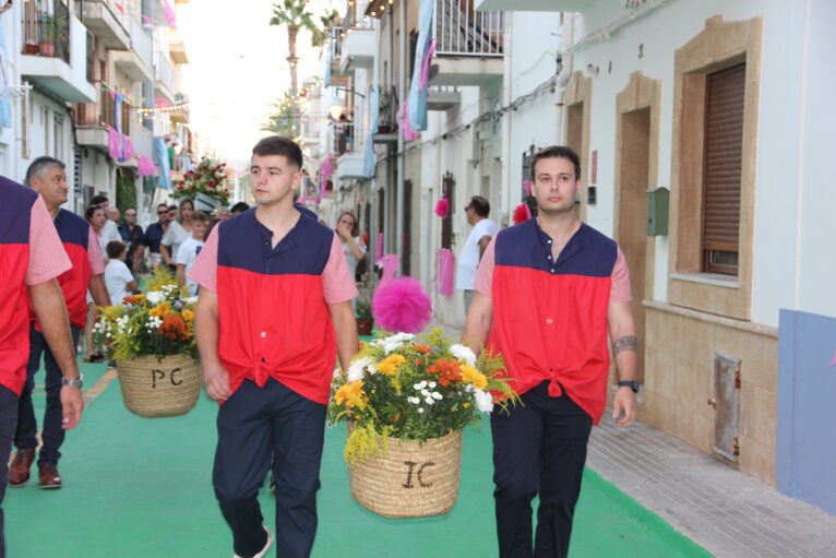 Ofrenda de Flores en honor a la Mare de Déu de Loreto de Xàbia (70)