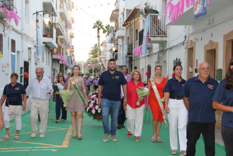 Ofrenda de Flores en honor a la Mare de Déu de Loreto de Xàbia (81)