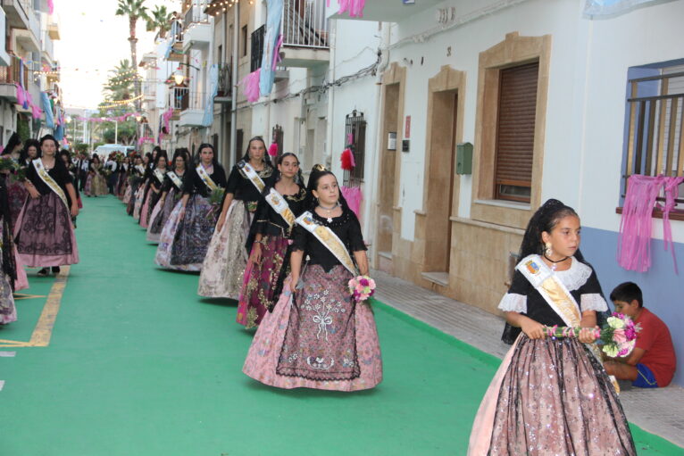 Ofrenda de Flores en honor a la Mare de Déu de Loreto de Xàbia (85)