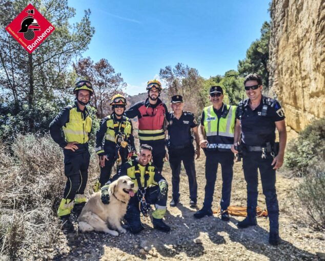 Imagen: Rescate del perro en el Cap Negre de Xàbia