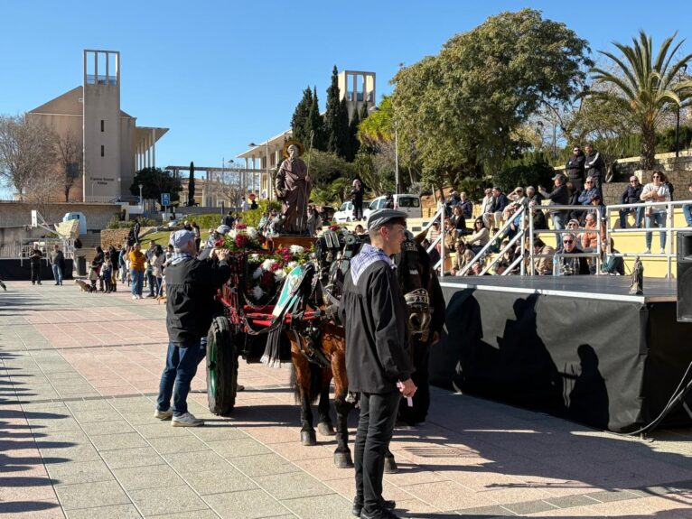 Bendición de los animales por Sant Antoni en Xàbia 2025 (21)