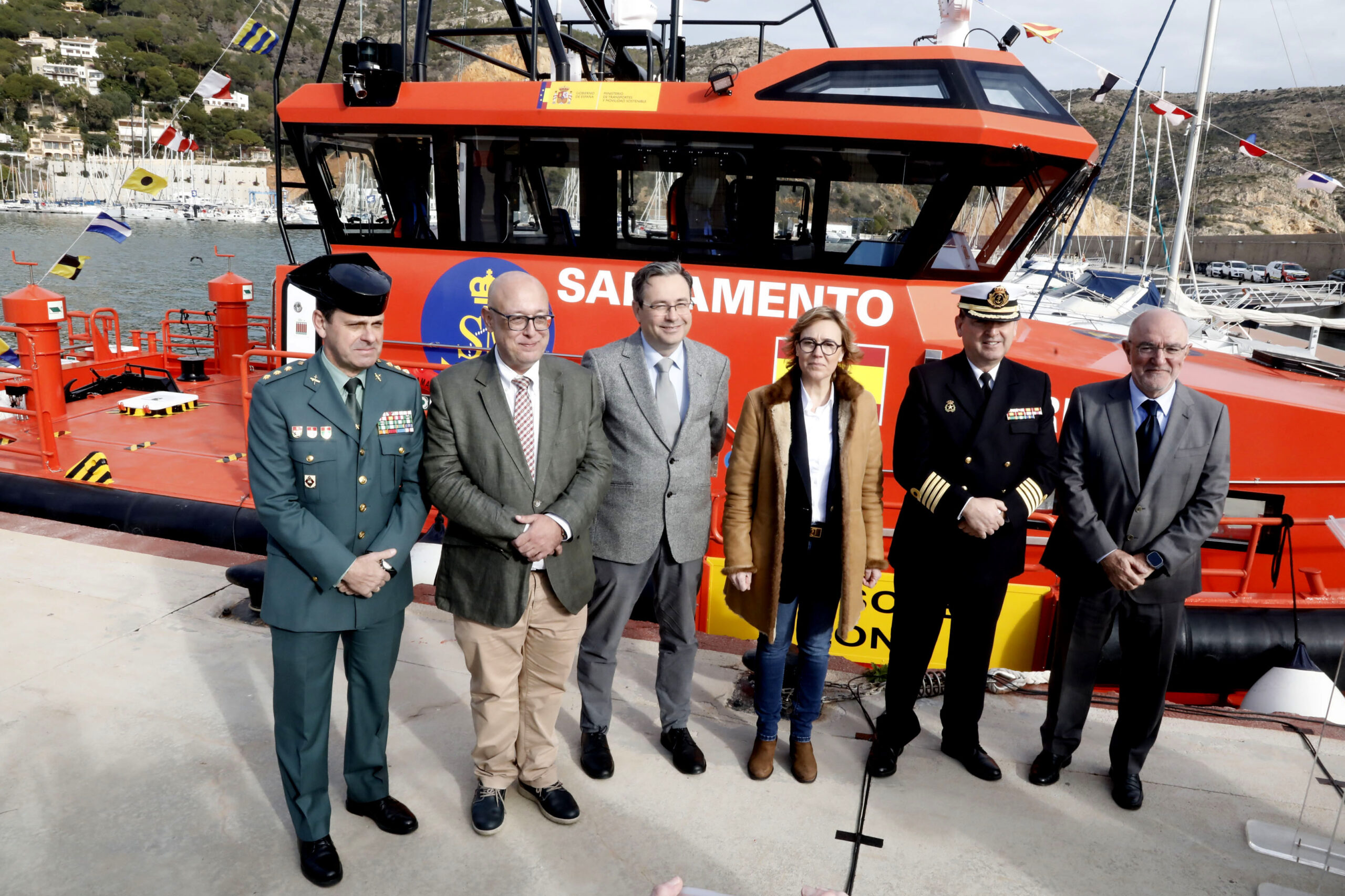 Presentación de la nueva embarcación de Salvamar en Xàbia (12)