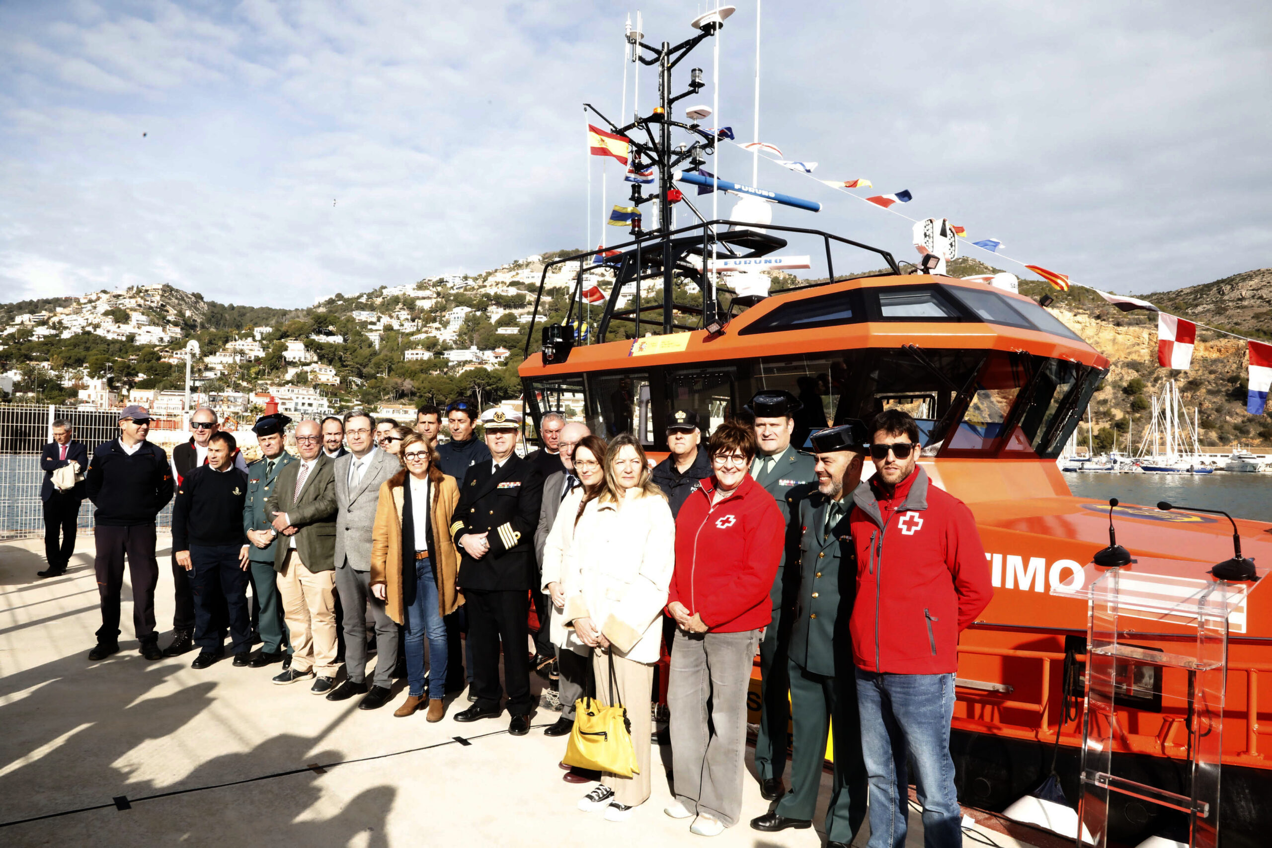 Presentación de la nueva embarcación de Salvamar en Xàbia (14)