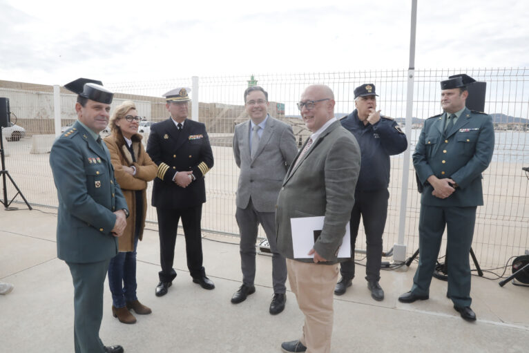 Presentación de la nueva embarcación de Salvamar en Xàbia (3)