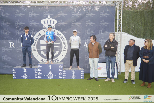 Imagen: Podium masculino ILCA4