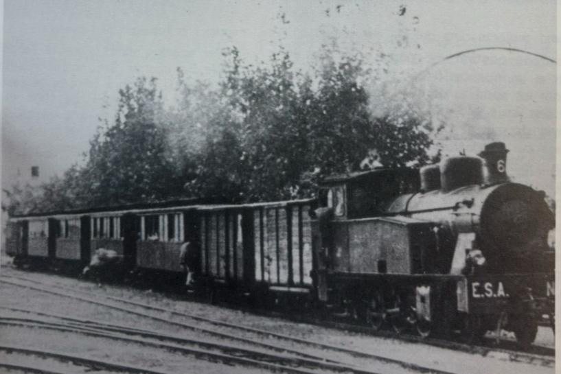 Estación de tren de Dénia a finales de los 50