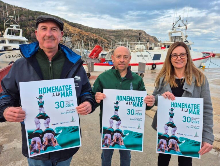 Jornada popular al puerto de Xàbia organizado por la Muixeranga Marina Alta y la Cofradía de Pescadores