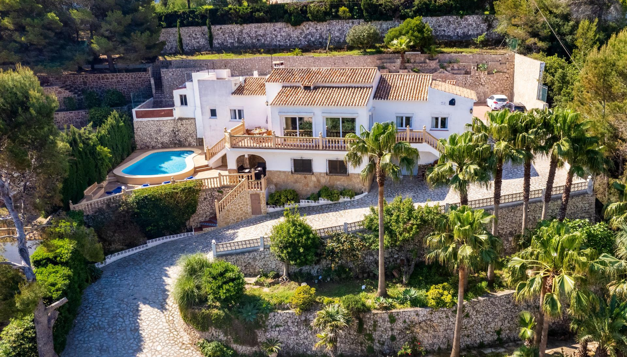 Perspectiva de la casa desde el jardín