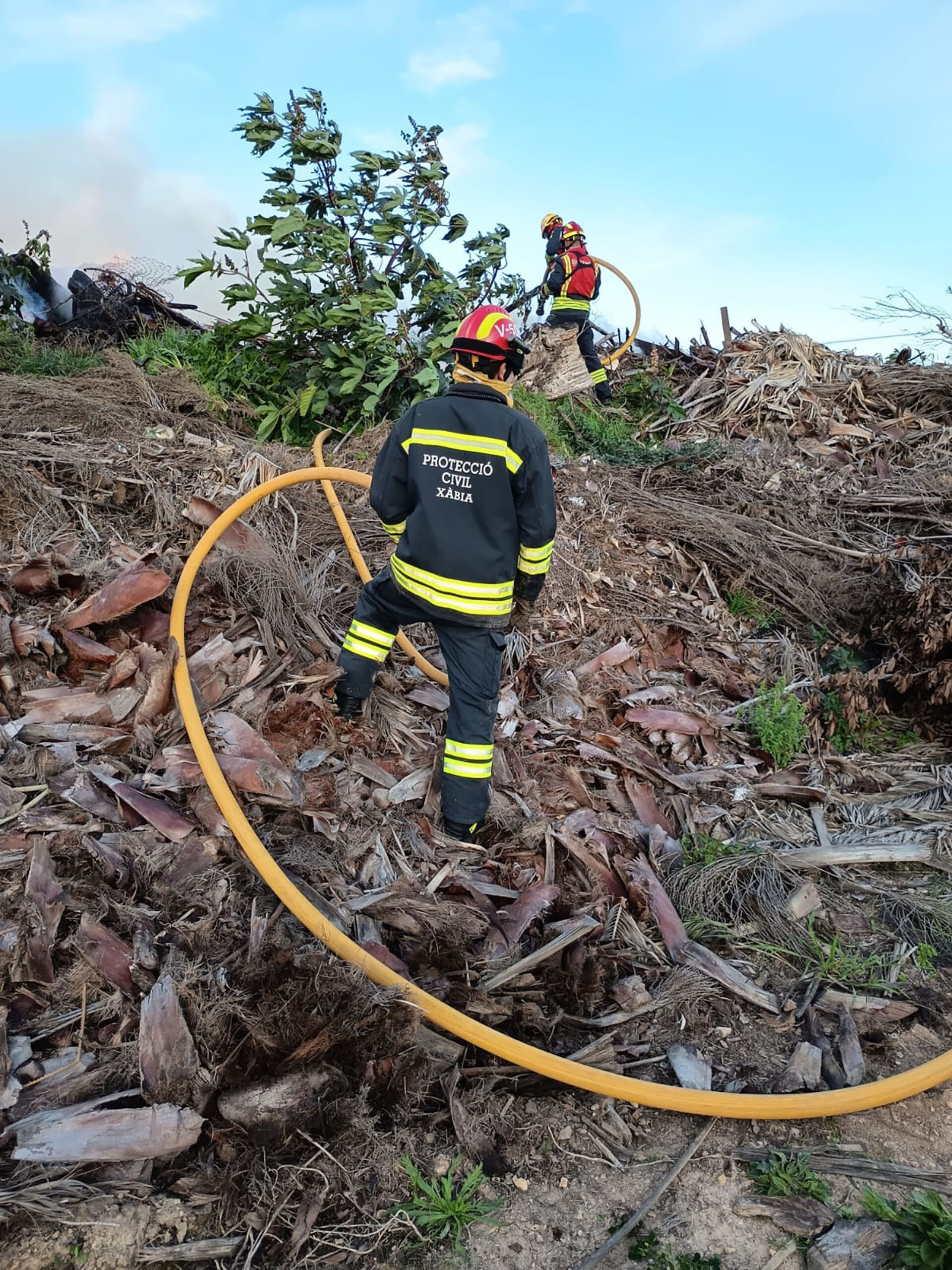 Protección Civil de Xàbia en el incendio