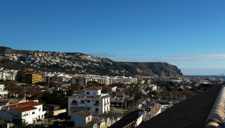 Vistas desde el ático al Cap de Sant Antoni